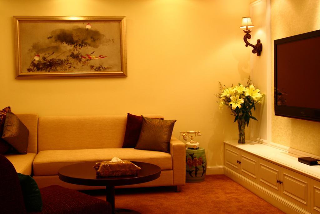 Nan Ying Hotel Shanghai Room photo